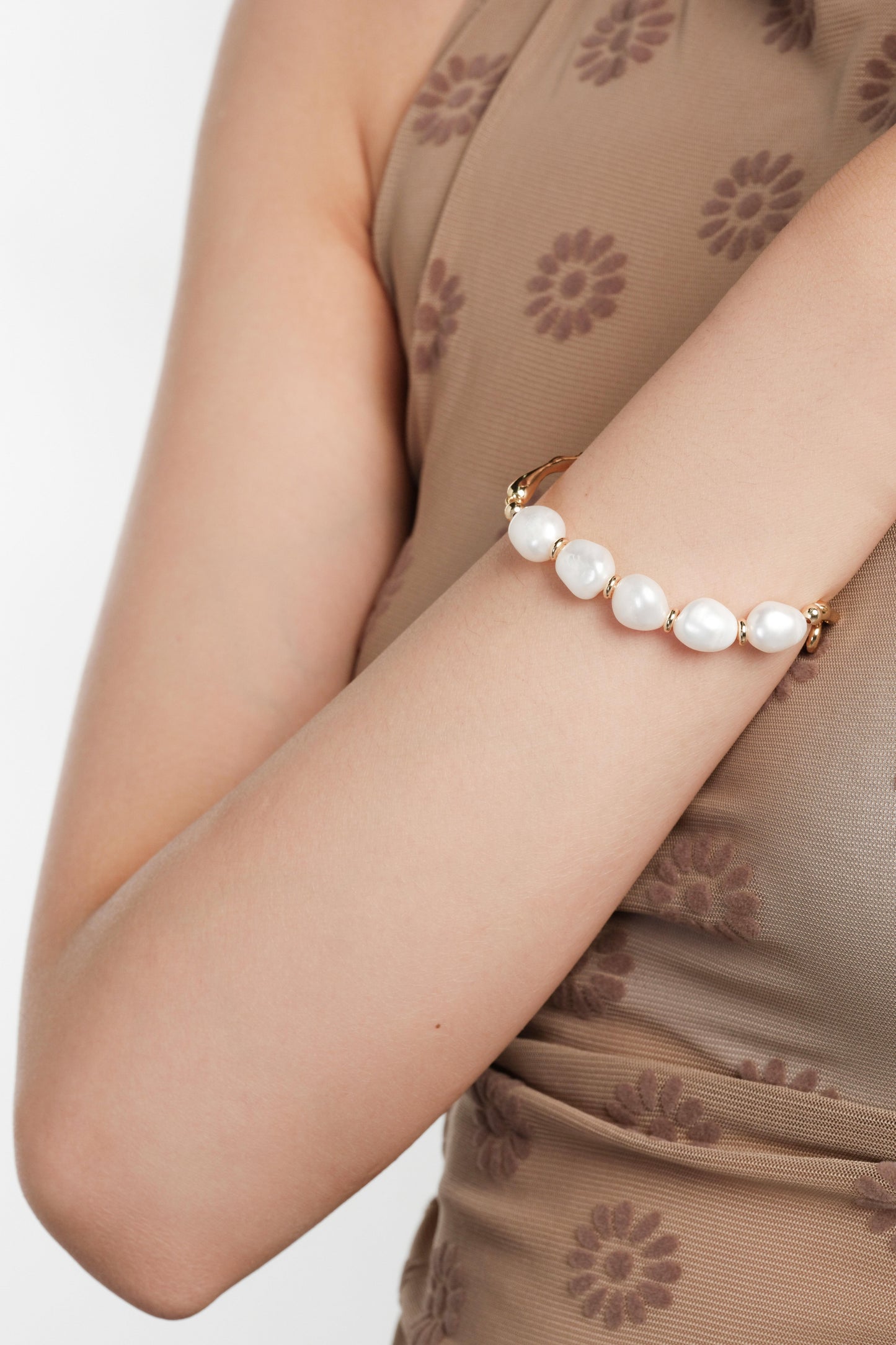 Gold Baroque Pearl Bracelet