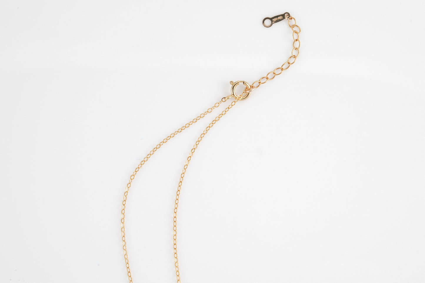 Golden Shell Pearl Pendant Necklace