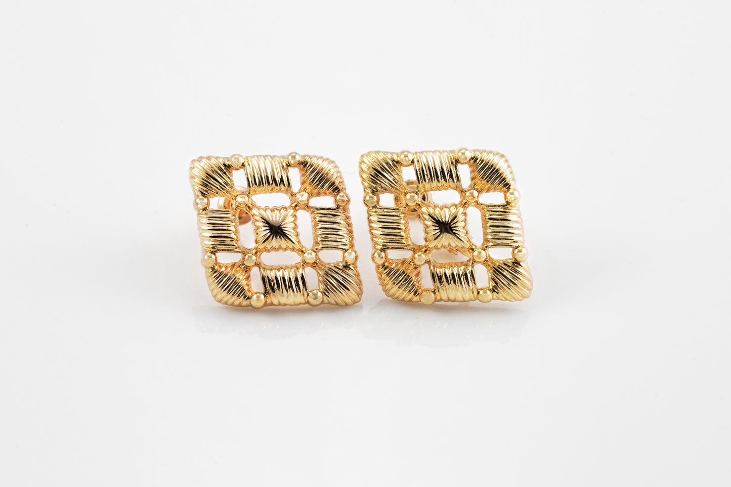 Openworked Gold-Plated Rhombus Earrings